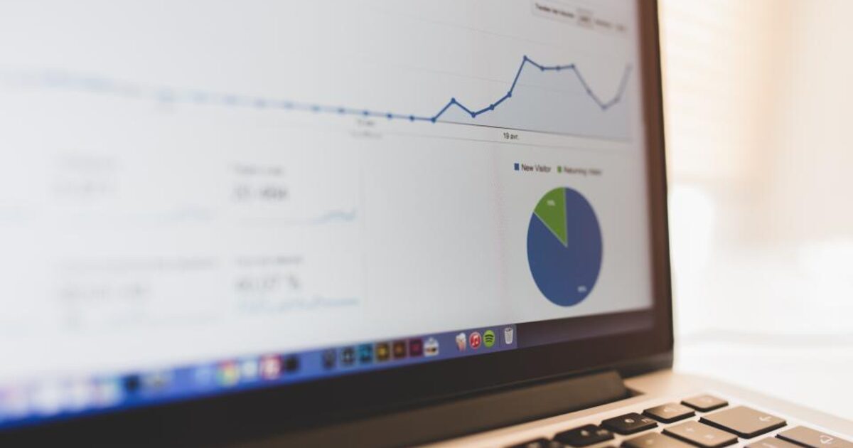 Performance Max: When It Prints Money and When It Burns It